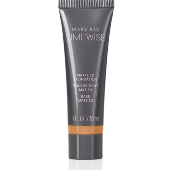 NIB Mary Kay TimeWise matte 3D foundation